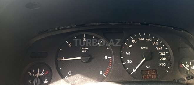 Opel Astra-2
