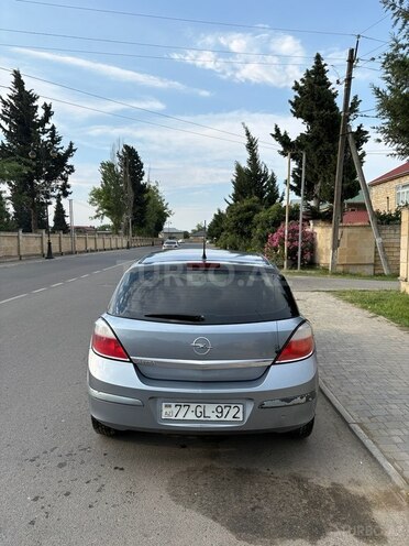 Opel Astra-2