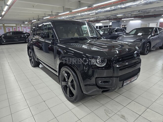 Land Rover Defender-3