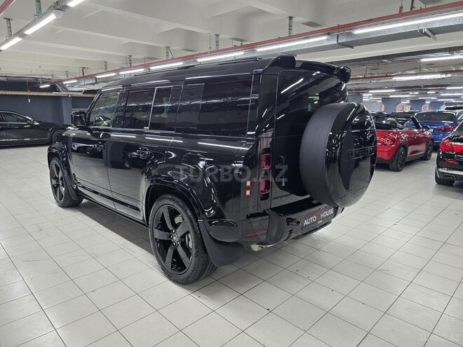 Land Rover Defender-5