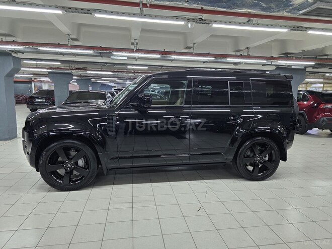 Land Rover Defender-4