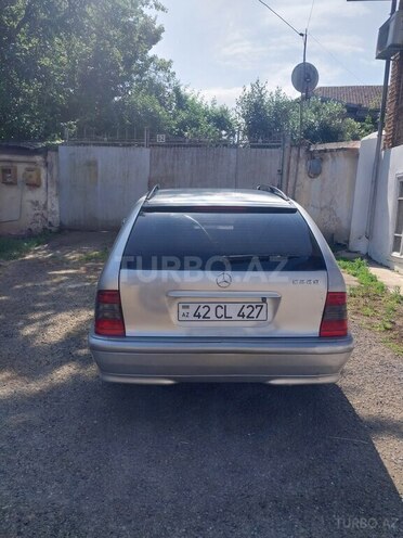 Mercedes C 220-5