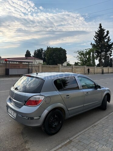 Opel Astra-3