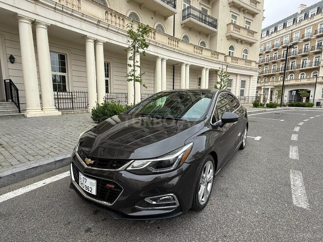 Chevrolet Cruze-1