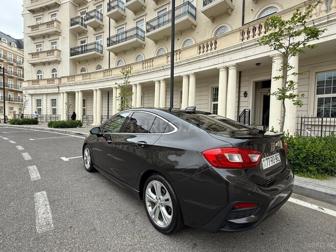 Chevrolet Cruze-3