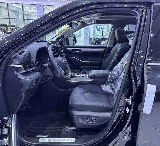 Toyota Highlander-11