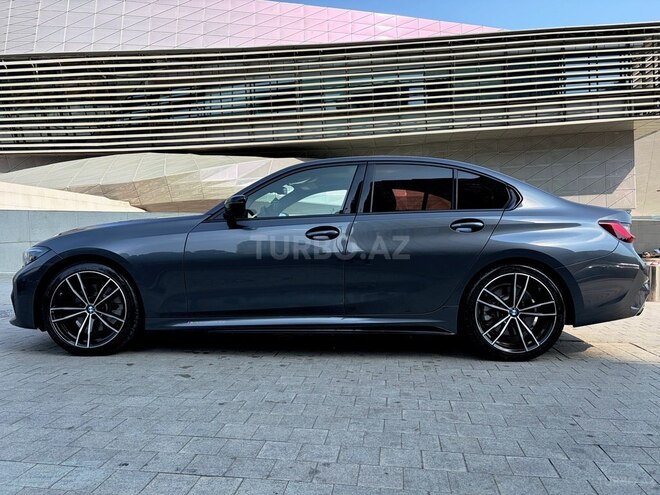 BMW 330-4