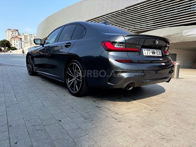 BMW 330-3