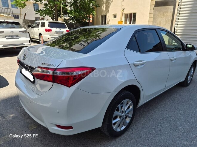 Toyota Corolla-9