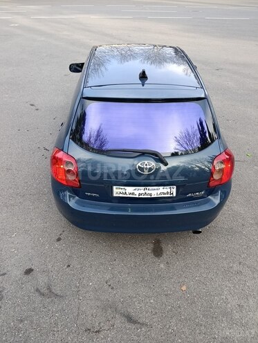 Toyota Auris-8