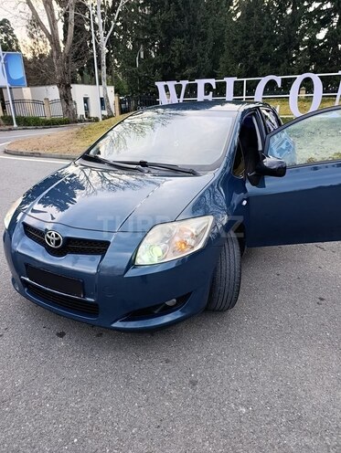 Toyota Auris-15