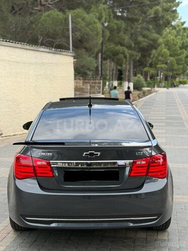Chevrolet Cruze-6