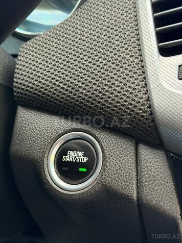 Chevrolet Cruze-17
