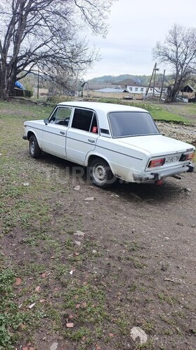 LADA (VAZ) 2106-4