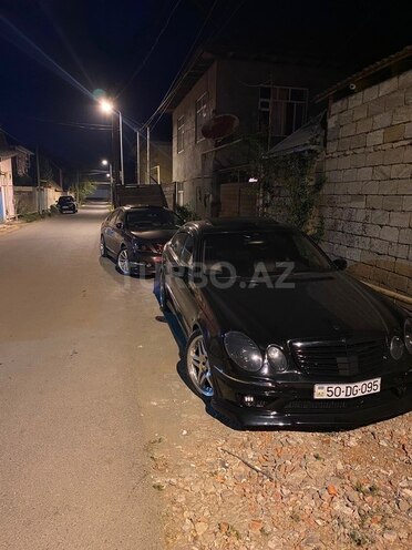 Mercedes E 200-12