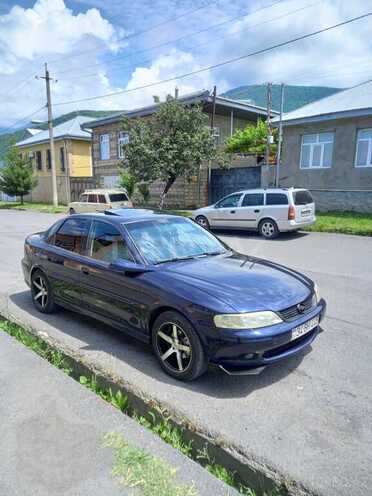 Opel Vectra-1