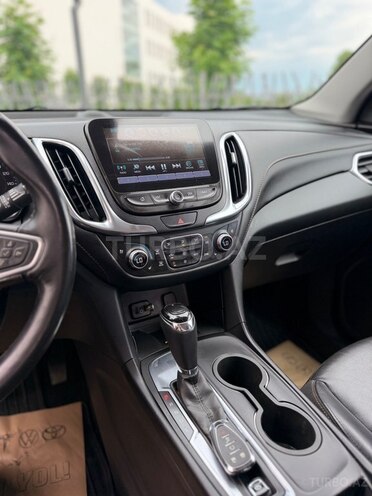 Chevrolet Equinox-13