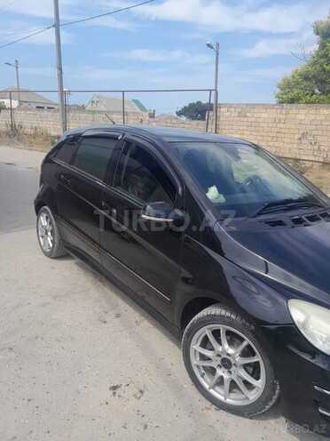 Mercedes A 170-4