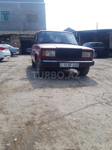 LADA (VAZ) 2107-1