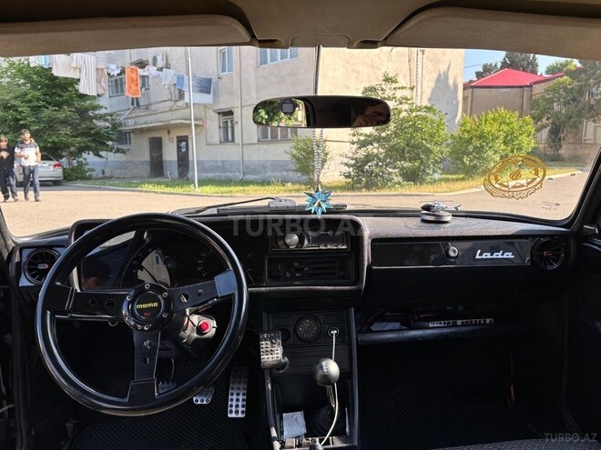 LADA (VAZ) 2107-4