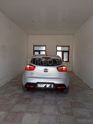 Kia Rio-19