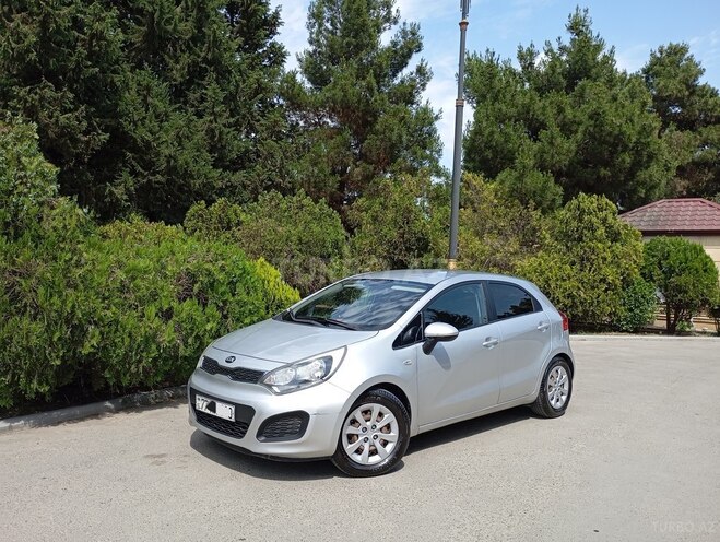 Kia Rio-2