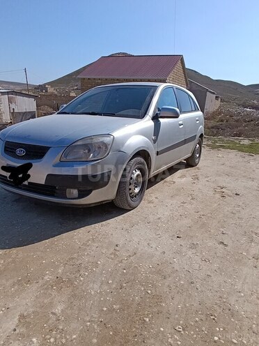 Kia Rio-9