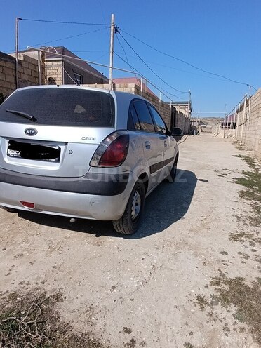 Kia Rio-6