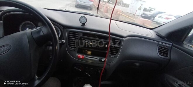 Kia Rio-14