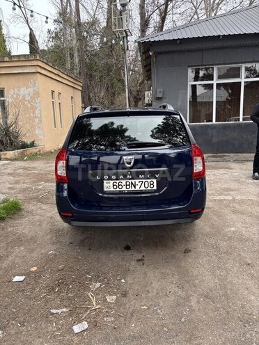 Renault Logan-6