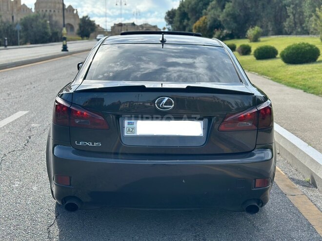 Lexus IS 250-5