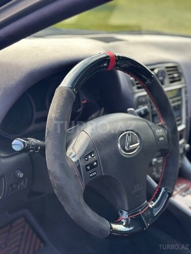 Lexus IS 250-13