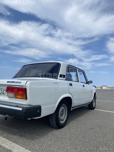 LADA (VAZ) 2107-5