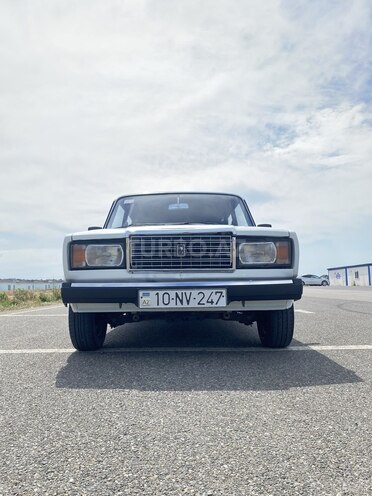 LADA (VAZ) 2107-1