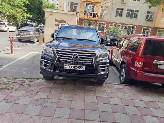 Lexus LX 570-1