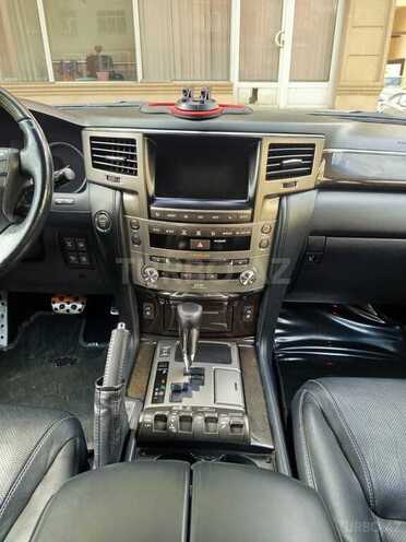 Lexus LX 570-5