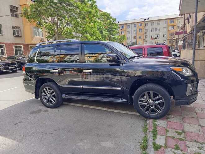 Lexus LX 570-12