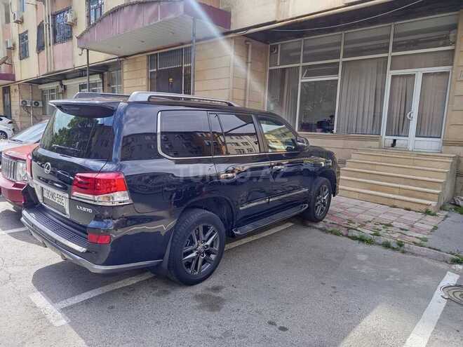 Lexus LX 570-9