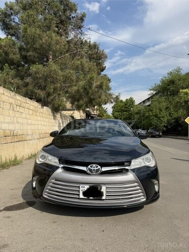 Toyota Camry-1