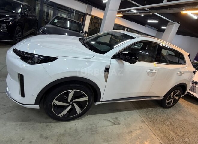 Changan Qiyuan Q05-3