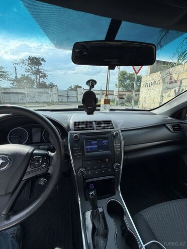 Toyota Camry-2