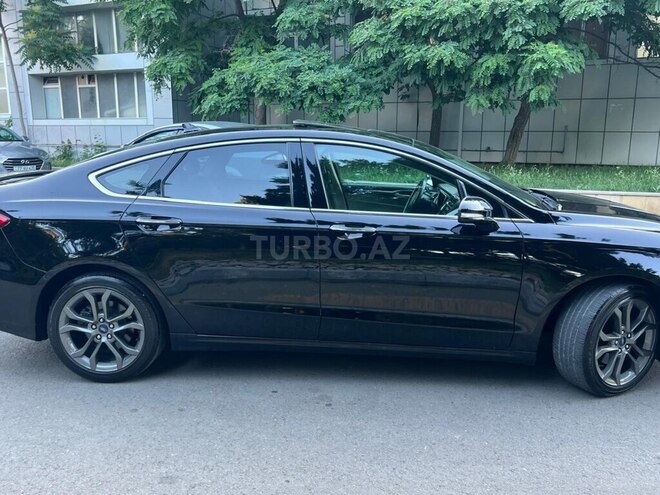Ford Fusion (North America)-8