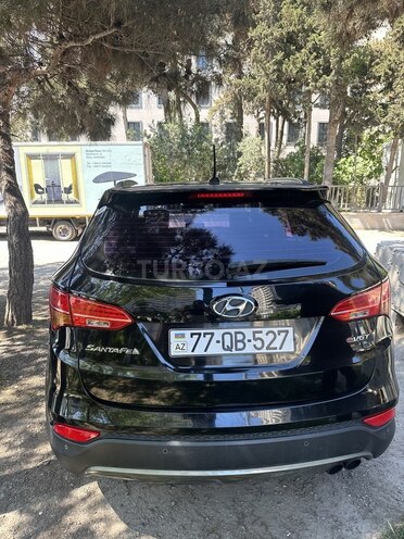 Hyundai Santa Fe-4