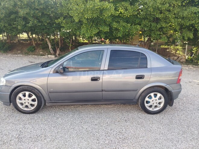 Opel Astra-4