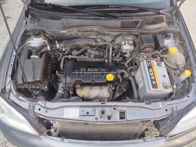 Opel Astra-3