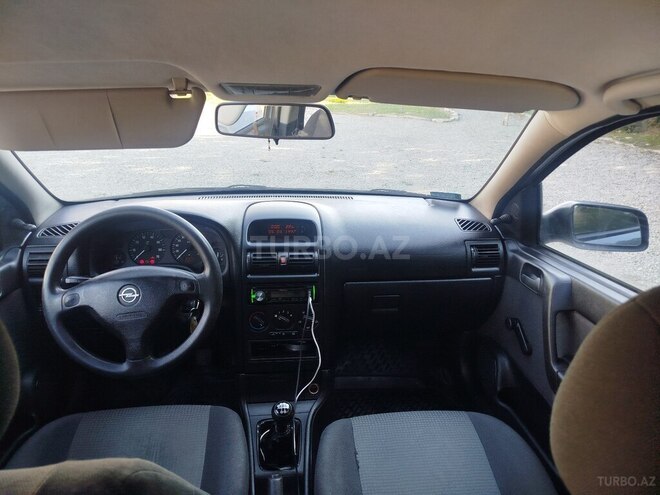 Opel Astra-7