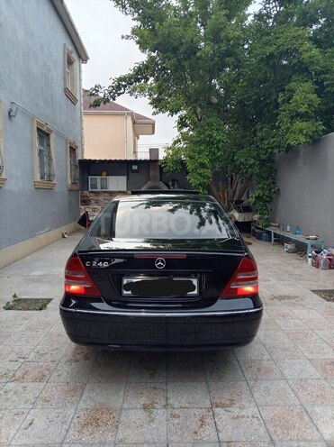 Mercedes C 240-4