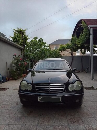 Mercedes C 240-10
