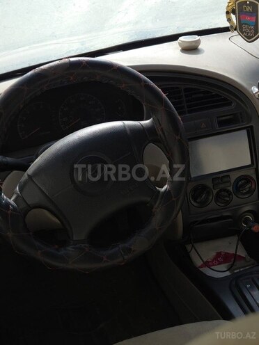 Hyundai Elantra-3