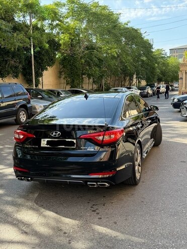 Hyundai Sonata-6